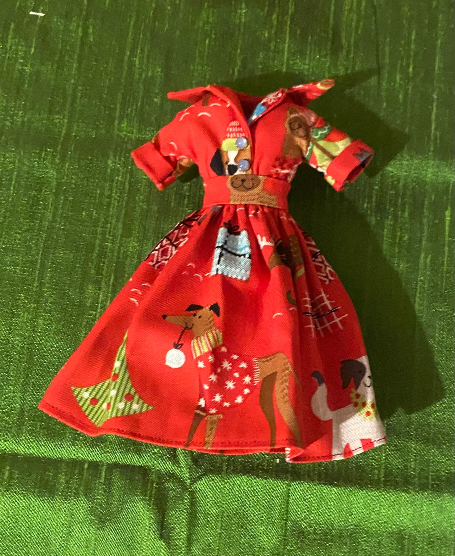 Xmas 50s shirt waist style dress