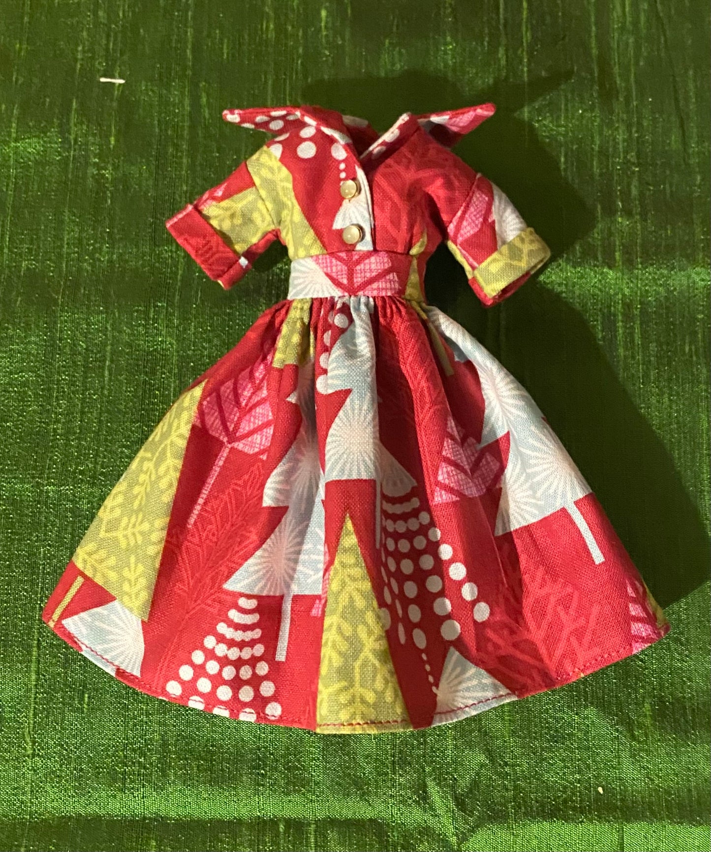 Xmas 50s shirt waist style dress