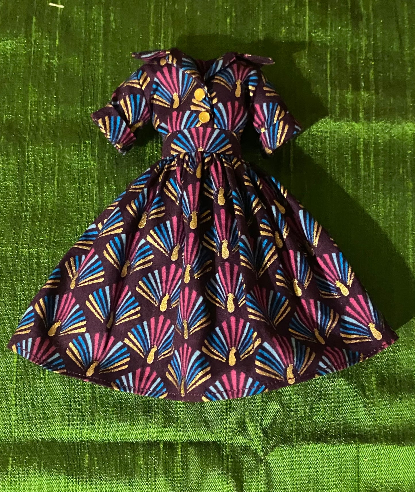 Xmas 50s shirt waist style dress