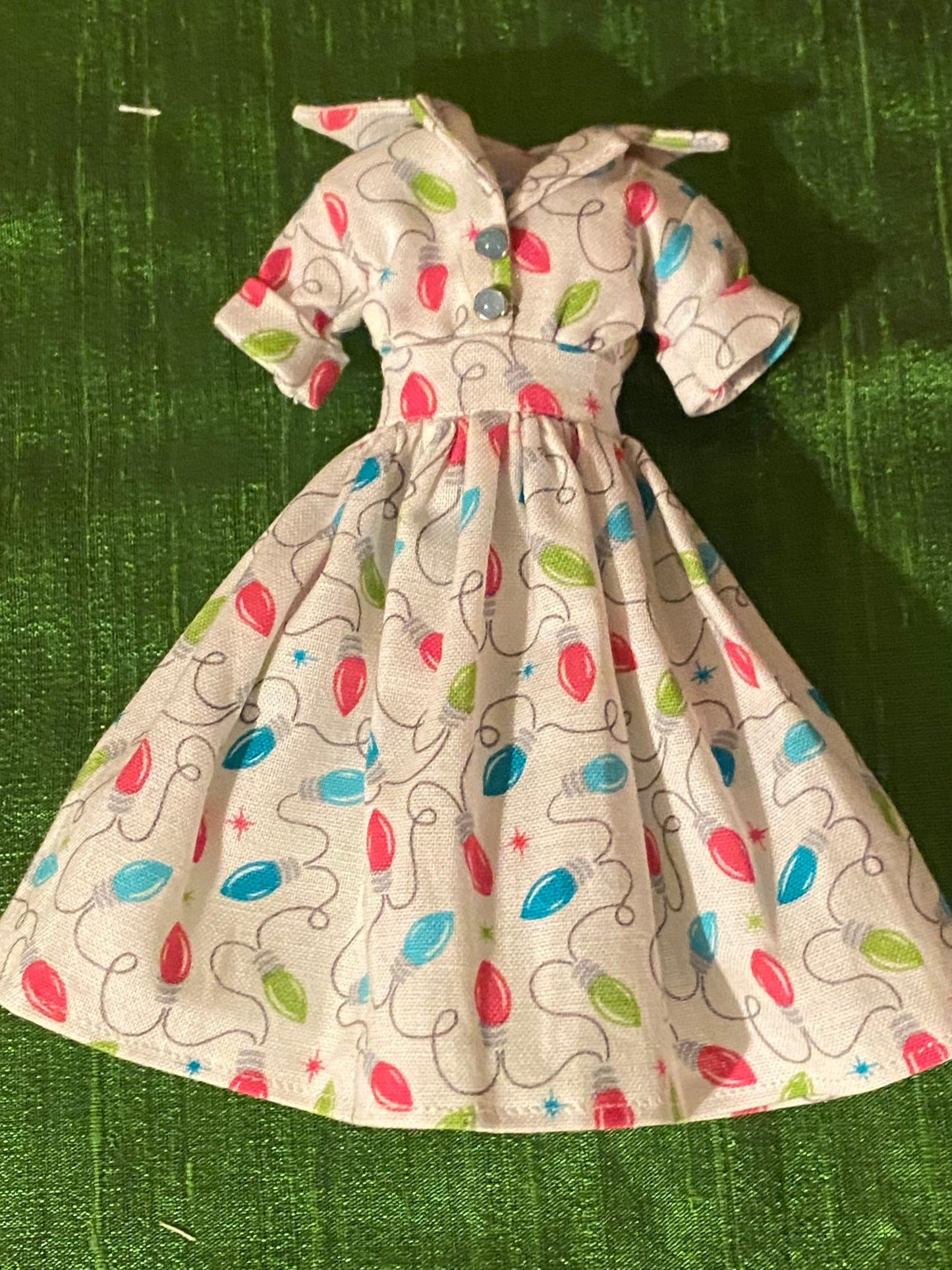 Xmas 50s shirt waist style dress