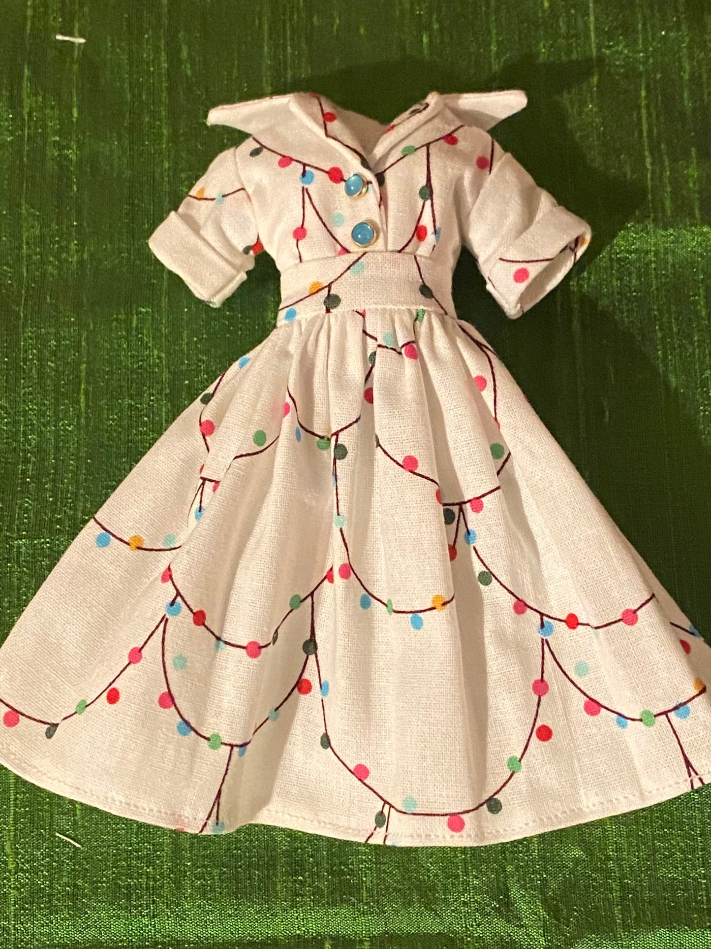 Xmas 50s shirt waist style dress
